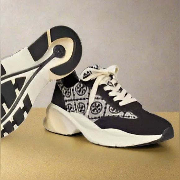 🔥🔥Authentic Tory Burch T Monogram Good Luck Sneakers M Navy Blue Monogram Size11 - Picture 3 of 13